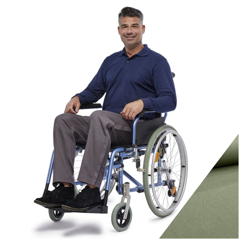 High back trousers for wheelchair users